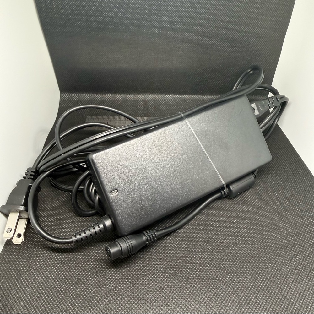 Belker Universal Black Power Cable with Adapters
